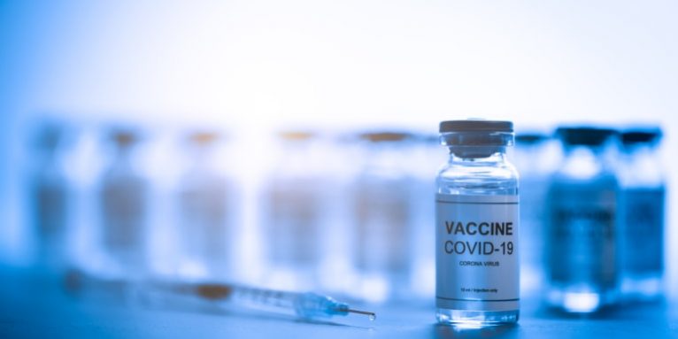 covid-19_vaccine_hvluy6